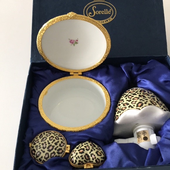 Sorelle fine porcelain jewelry box - Picture 2 of 9